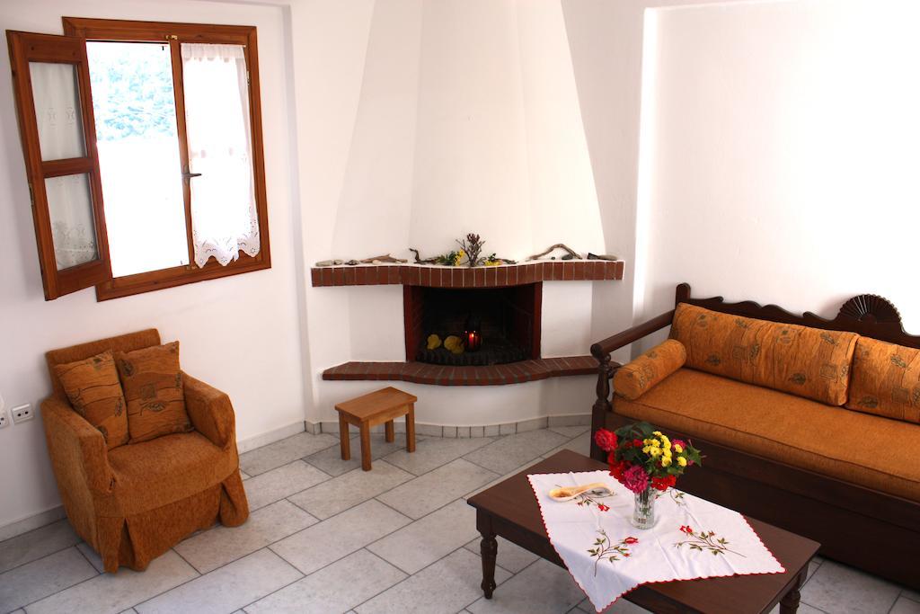 Matina - Stavros Traditional Houses Koronos Room photo